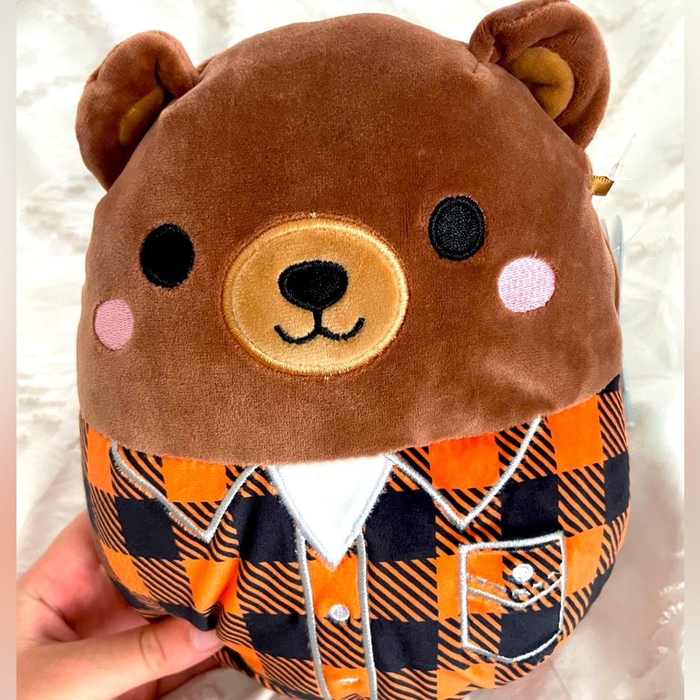 NWT Fall Omar the Bear Harvest Squishmallow 7” 2022